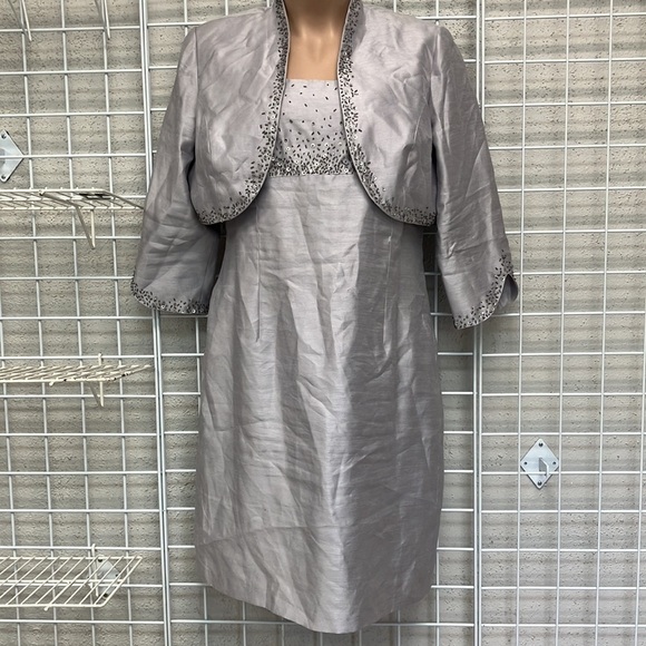 David’s Bridal Dress and Jacket Size: 16 - Picture 1 of 4